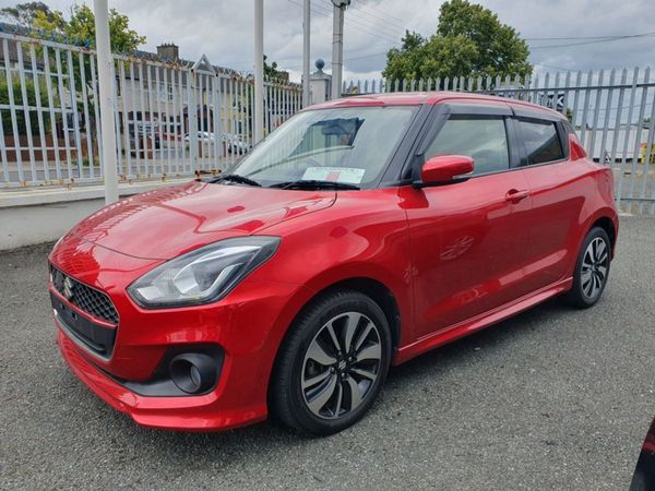 Suzuki Swift Hatchback, Petrol, 2019, Red
