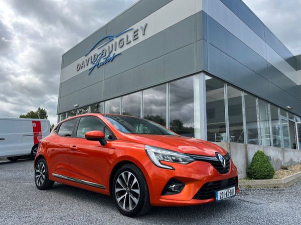 Renault Clio Hatchback, Petrol, 2020, Orange