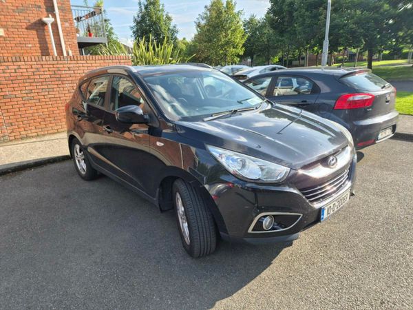 Hyundai ix35 SUV, Diesel, 2010, Black