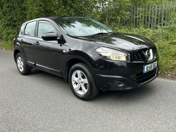 Nissan Qashqai Hatchback, Diesel, 2010, Black