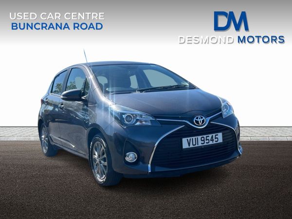 Toyota Yaris Hatchback, Petrol, 2016, Grey