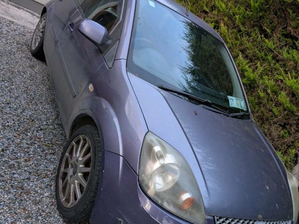 Ford Fiesta Hatchback, Petrol, 2008, Purple