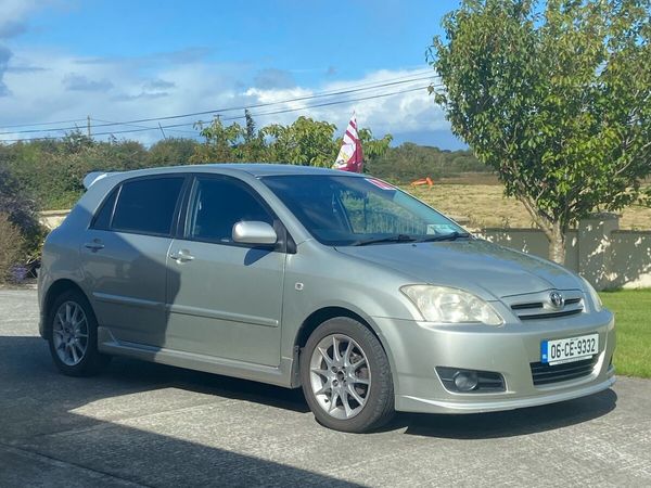 Toyota Corolla Hatchback, Petrol, 2006, Silver