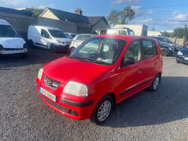 Hyundai Amica Hatchback, Petrol, 2008, Red