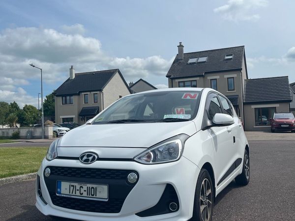 Hyundai i10 Hatchback, Petrol, 2017, White