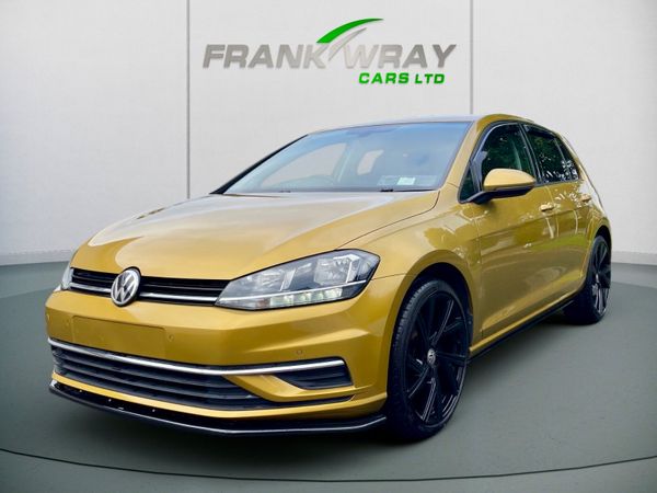 Volkswagen Golf Hatchback, Diesel, 2018, Yellow