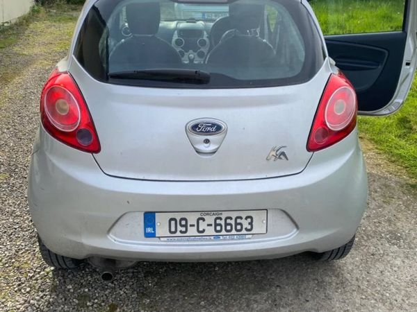 Ford KA Hatchback, Petrol, 2009, Silver