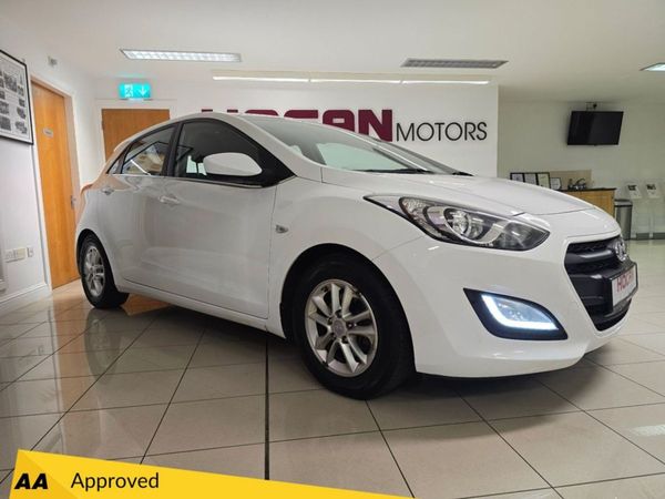 Hyundai i30 Hatchback, Diesel, 2016, White