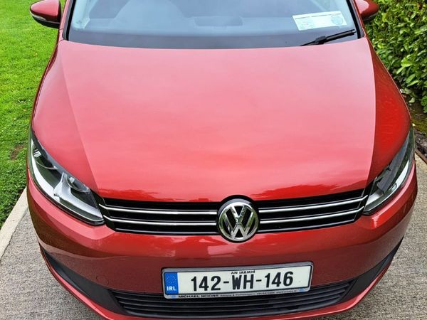 Volkswagen Touran MPV, Diesel, 2014, Red