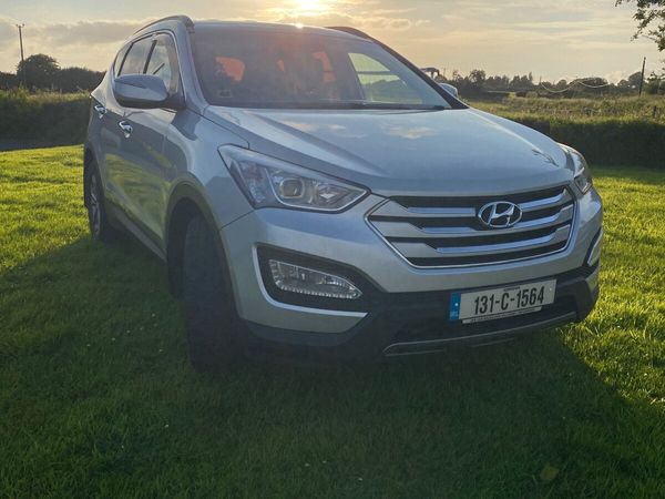 Hyundai Santa Fe SUV, Diesel, 2013, Silver