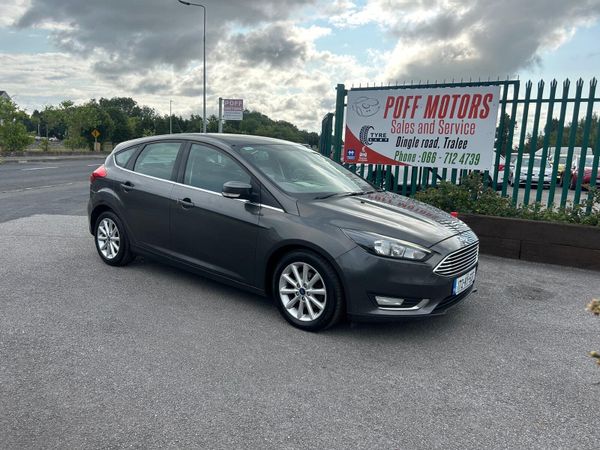 Ford Focus Hatchback, Diesel, 2017, Grey