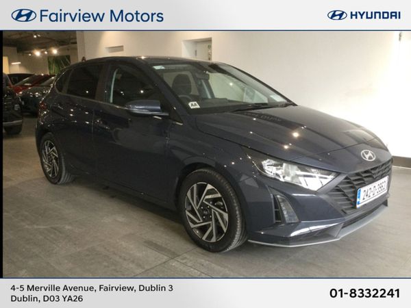 Hyundai i20 Hatchback, Petrol, 2024, Grey