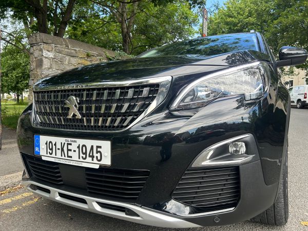 Peugeot 3008 MPV, Petrol, 2019, Black