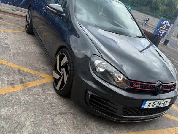 Volkswagen Golf Hatchback, Petrol, 2011, Grey