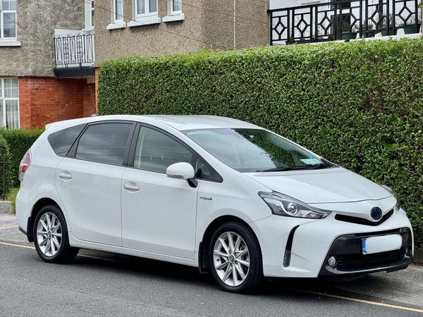 Toyota Prius MPV, Petrol Hybrid, 2018, White