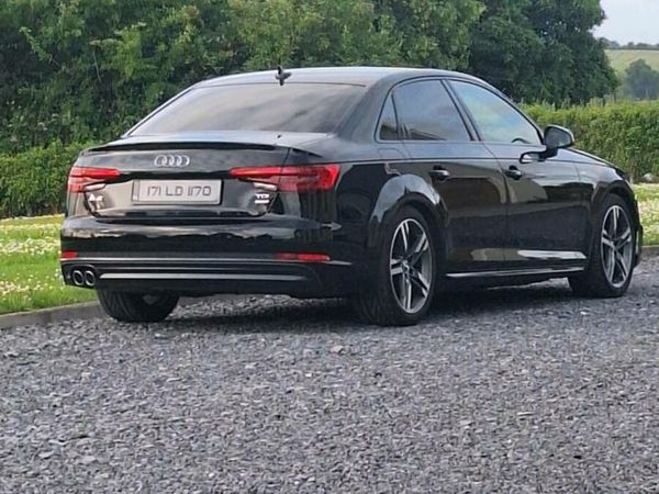Audi A4 Saloon, Diesel, 2017, Black