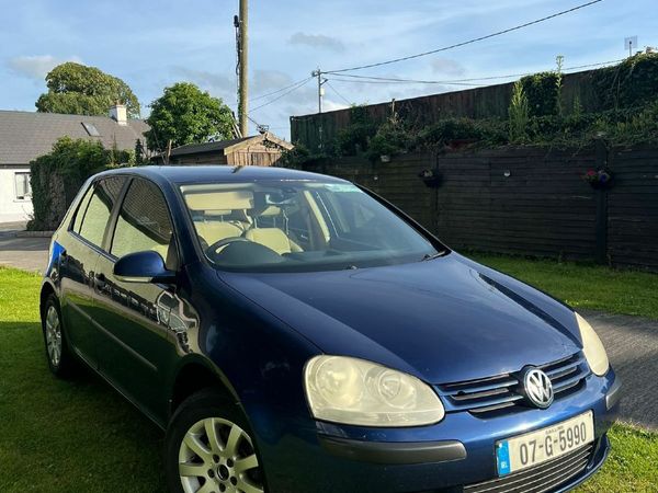 Volkswagen Golf Hatchback, Petrol, 2007, Blue