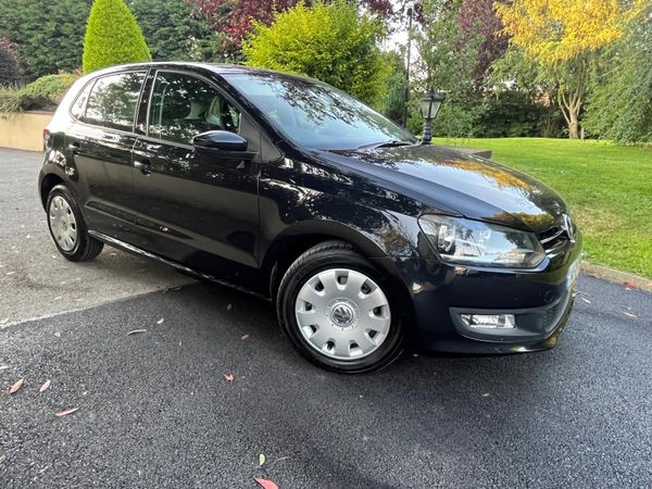 Volkswagen Polo Hatchback, Petrol, 2014, Black