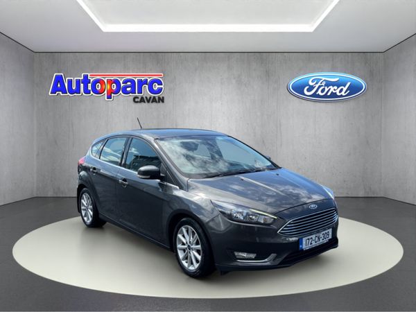 Ford Focus Hatchback, Diesel, 2017, Grey