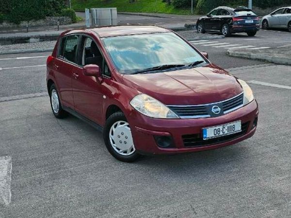 Nissan Tiida Hatchback, Petrol, 2008, Red