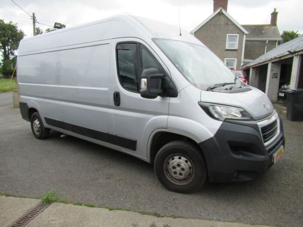 Peugeot Boxer , Diesel, 2018, Silver