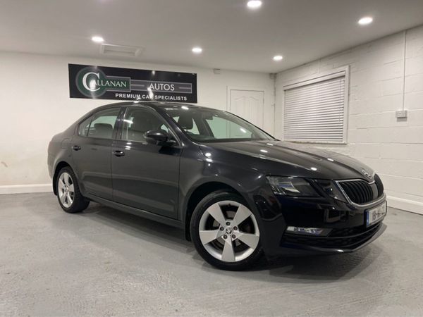 Skoda Octavia Hatchback, Petrol, 2018, Black