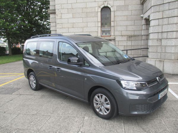 Volkswagen Caddy Maxi Life MPV, Diesel, 2023, Grey