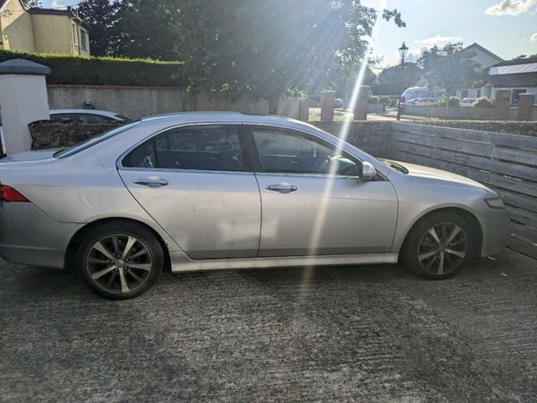 Honda Accord Saloon, Diesel, 2008, Silver