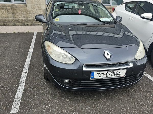Renault Fluence Saloon, Diesel, 2013, Grey
