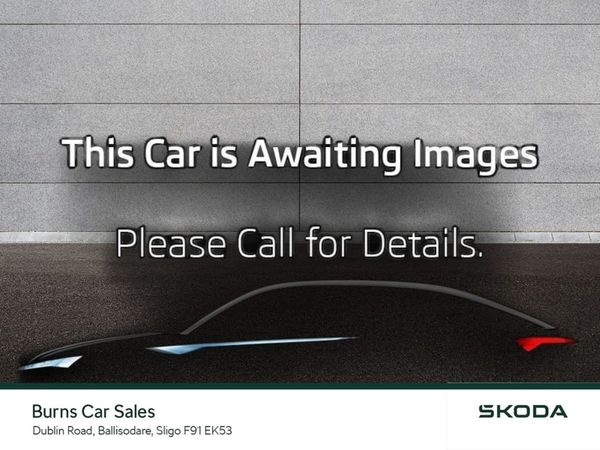 Volkswagen Passat Saloon, Diesel, 2019, Grey