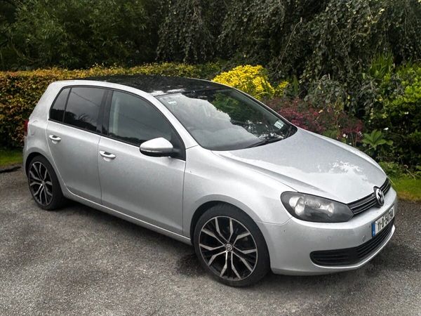 Volkswagen Golf Hatchback, Diesel, 2011, Silver