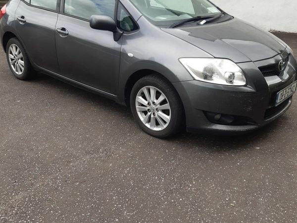 Toyota Auris Hatchback, Diesel, 2008, Grey
