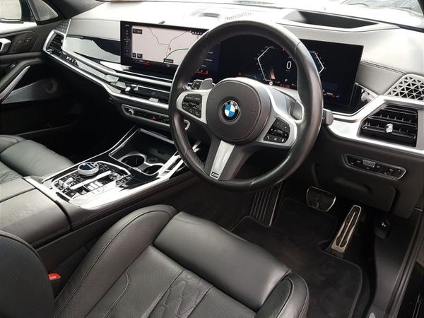 BMW X7 Hatchback, Diesel, 2023, Black