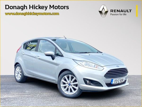 Ford Fiesta Hatchback, Petrol, 2017, Silver