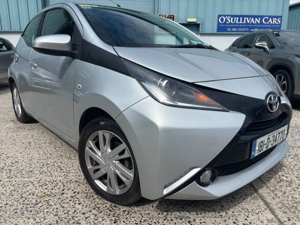 Toyota Aygo Hatchback, Petrol, 2018, Grey