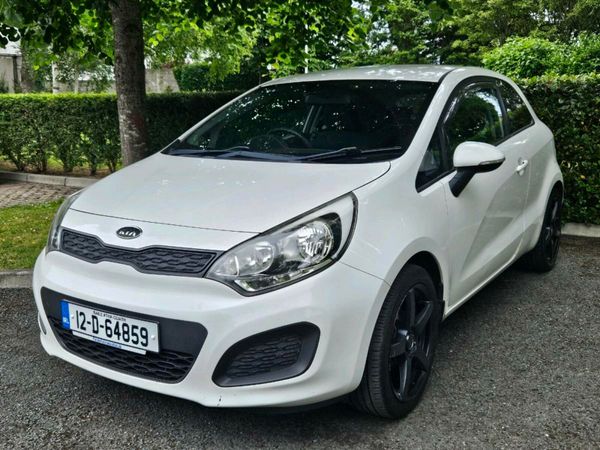 Kia Rio Hatchback, Diesel, 2012, White