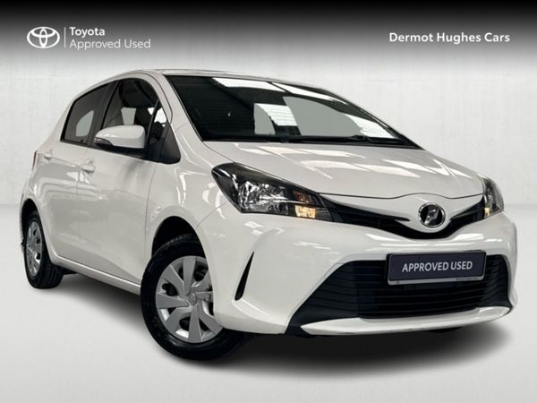 Toyota Vitz Hatchback, Petrol, 2016, White