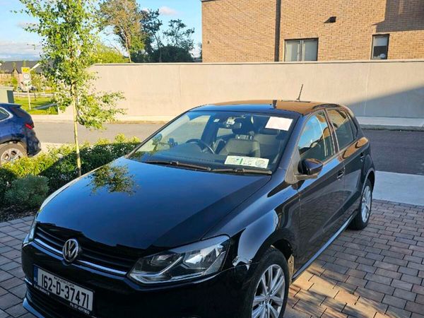 Volkswagen Polo Hatchback, Petrol, 2016, Black