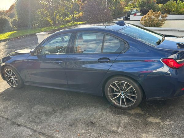 BMW 3-Series Saloon, Diesel, 2019, Blue