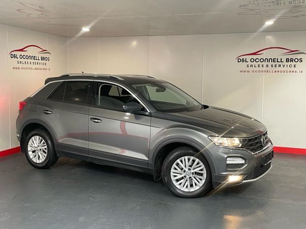 Volkswagen T-Roc Estate, Diesel, 2018, Grey