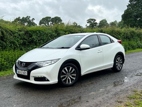 Honda Civic Hatchback, Diesel, 2014, White