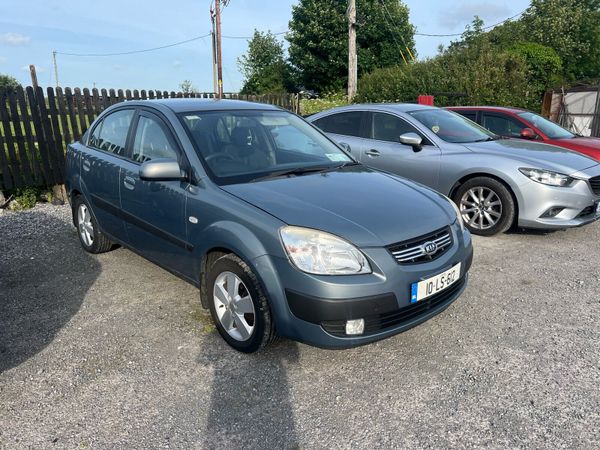 Kia Rio Saloon, Diesel, 2010, Grey