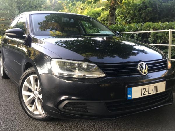 Volkswagen Jetta Saloon, Diesel, 2012, Black