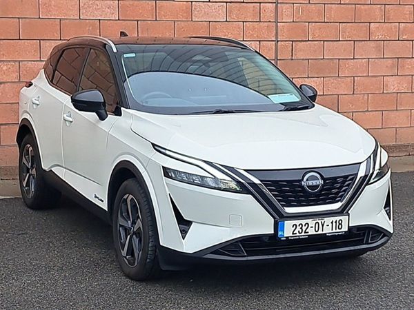 Nissan Qashqai SUV, Petrol, 2023, White