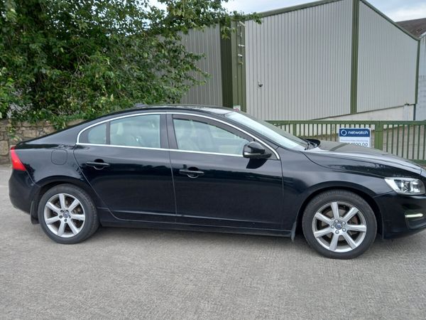 Volvo S60 Saloon, Diesel, 2017, Black