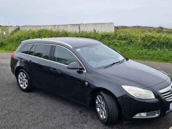 Vauxhall Insignia Estate, Diesel, 2012, Black