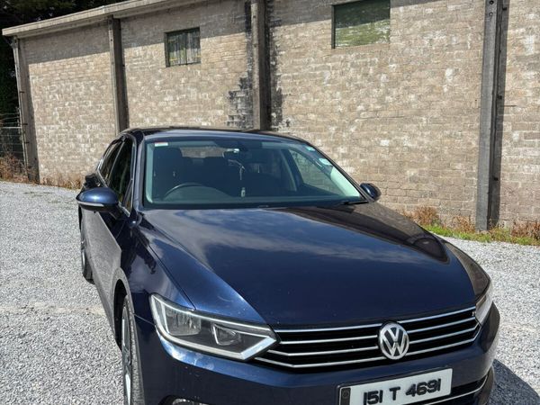 Volkswagen Passat Saloon, Diesel, 2015, Blue