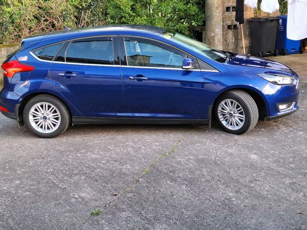 Ford Focus Hatchback, Diesel, 2018, Blue