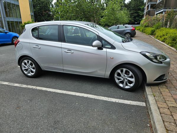 Opel Corsa Hatchback, Petrol, 2015, Silver