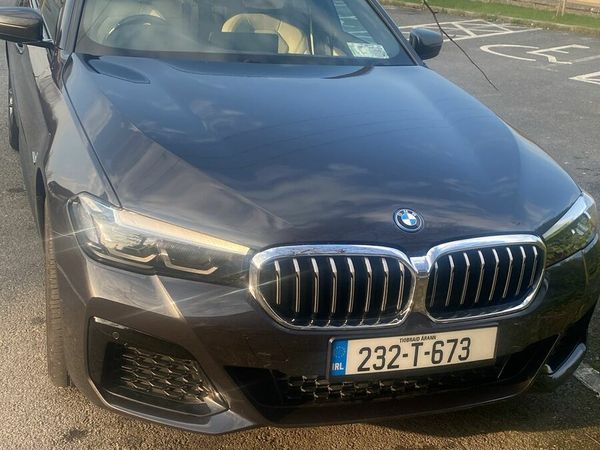 BMW 5-Series Saloon, Petrol Plug-in Hybrid, 2023, Grey